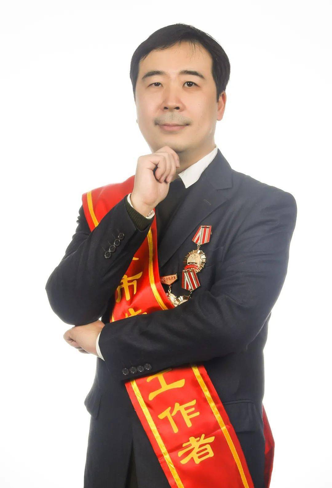 劳模故事记展览路医院赵耀