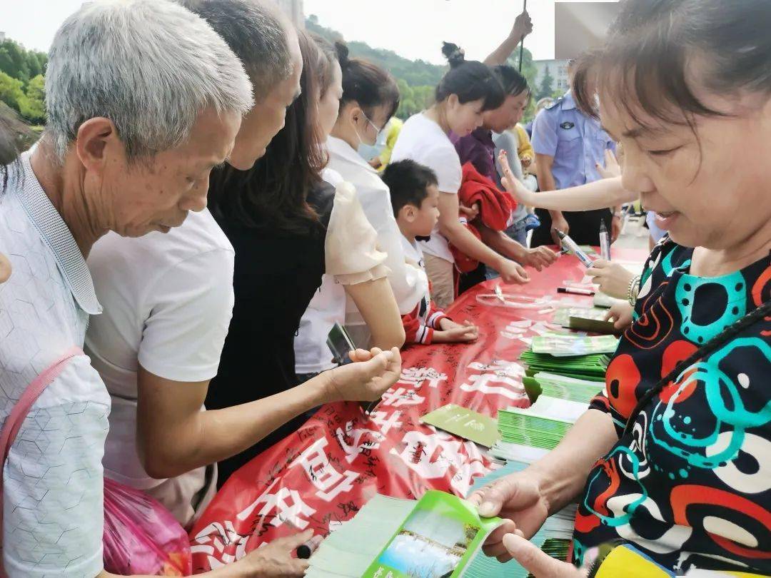 分宜婚纱_分宜中学图片