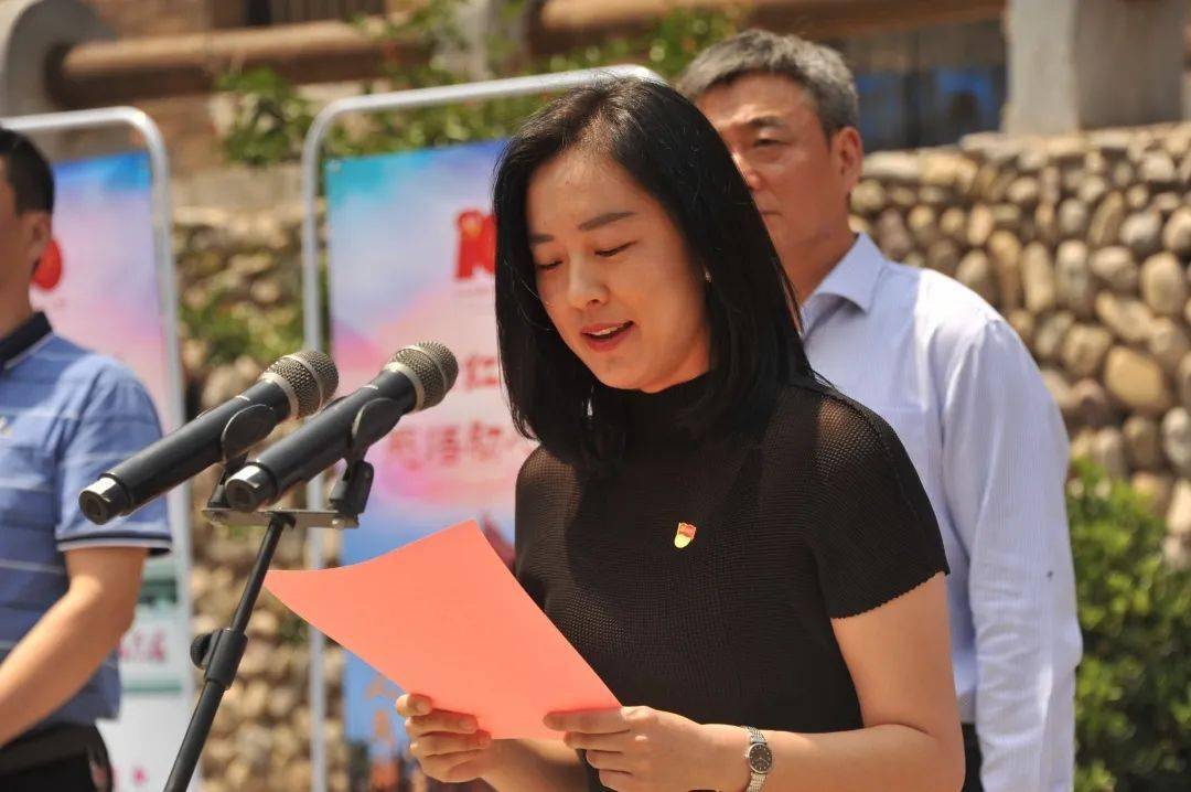 市委宣传部常务副部长王联民,市委宣传部副部长,市委网信办主任李华文