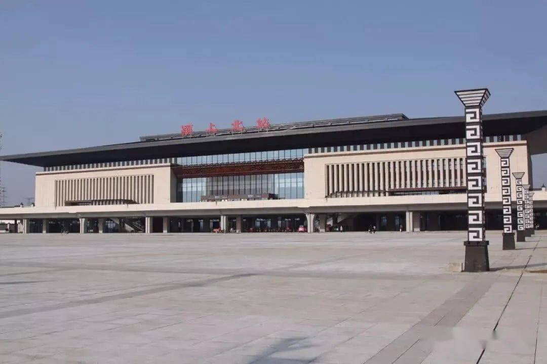 情况紧急事发颍上高铁站