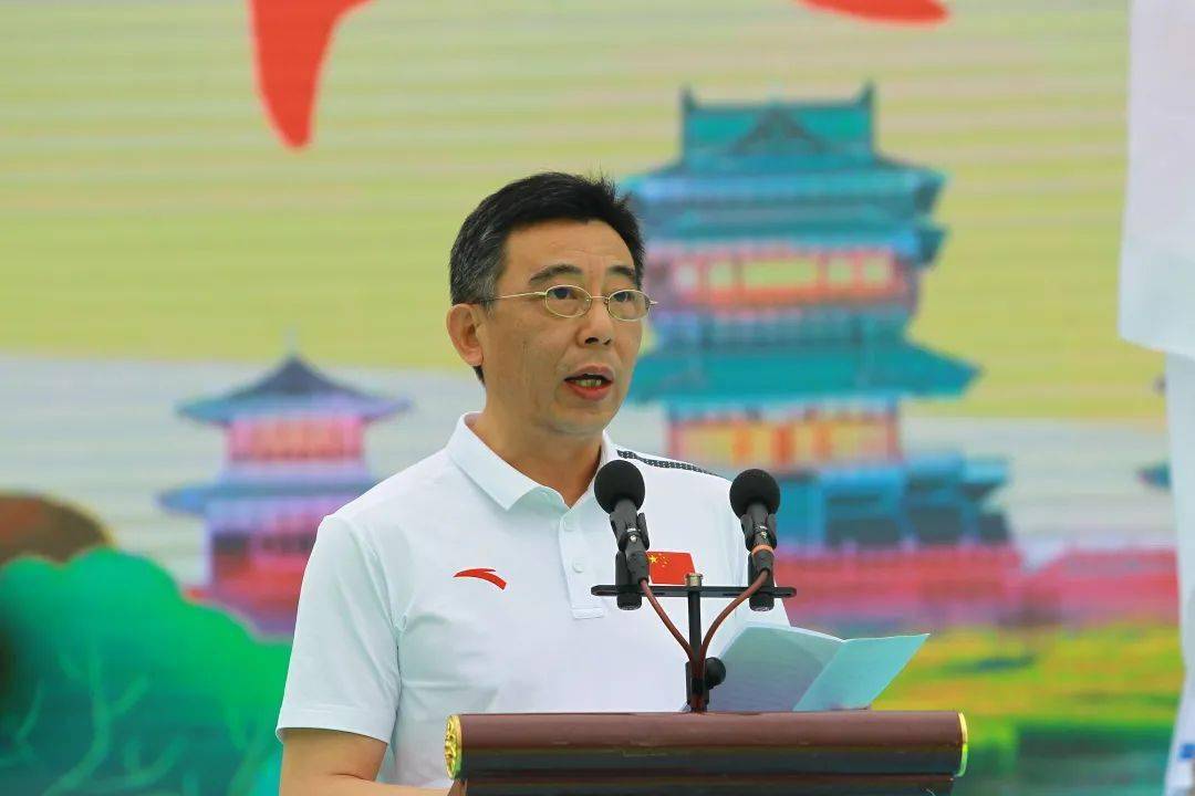 省政府副秘书长王思源,省体育局局长,体育总会会长陈少军