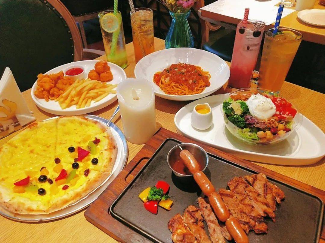 哈西万达广场乐a榴莲披萨129元享乐a榴莲披萨套餐金枕榴莲水果双拼