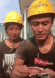怎么变得强大没人敢欺负 3debcee115a24a90a97f28431ccfe875.gif
