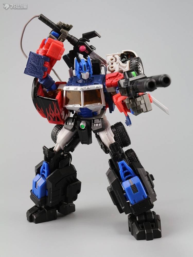 78民间测评:经典系列g2擎天柱 maketoys车厢配件