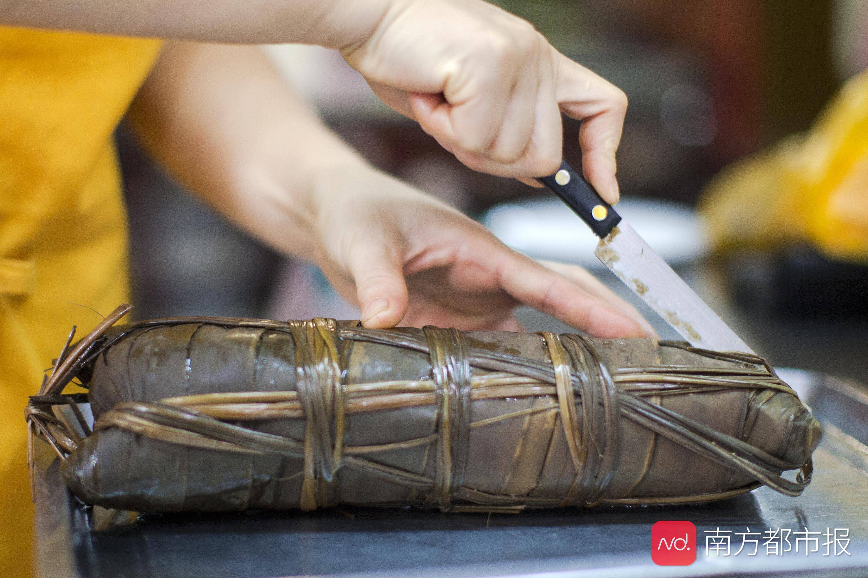顺德大良老字号华生行推出龙船粽子(芦兜粽).