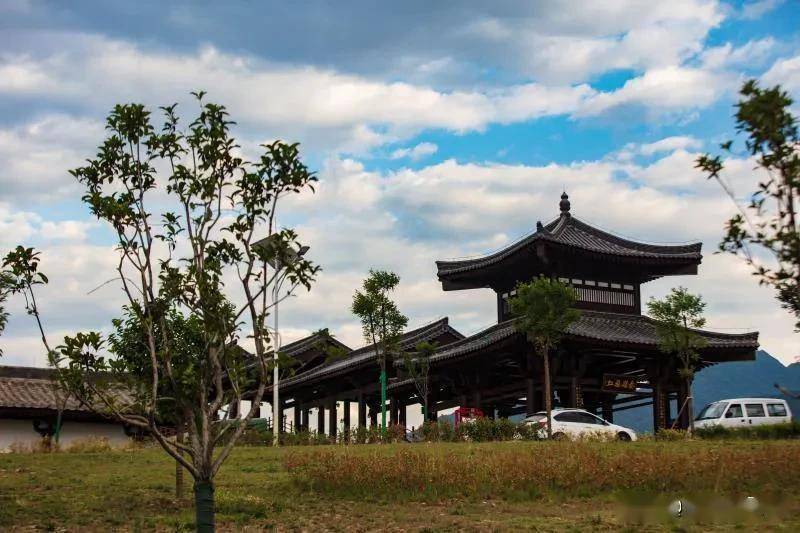 题西安市鄠邑区天桥湖楹联文图/李景宁 宋永茂