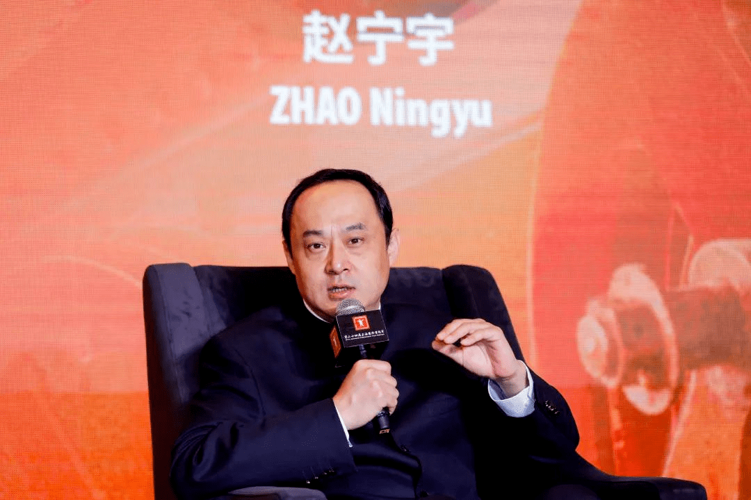 《1921》联合导演郑大圣认为,这将是新主流电影前进之路上的不变主题.