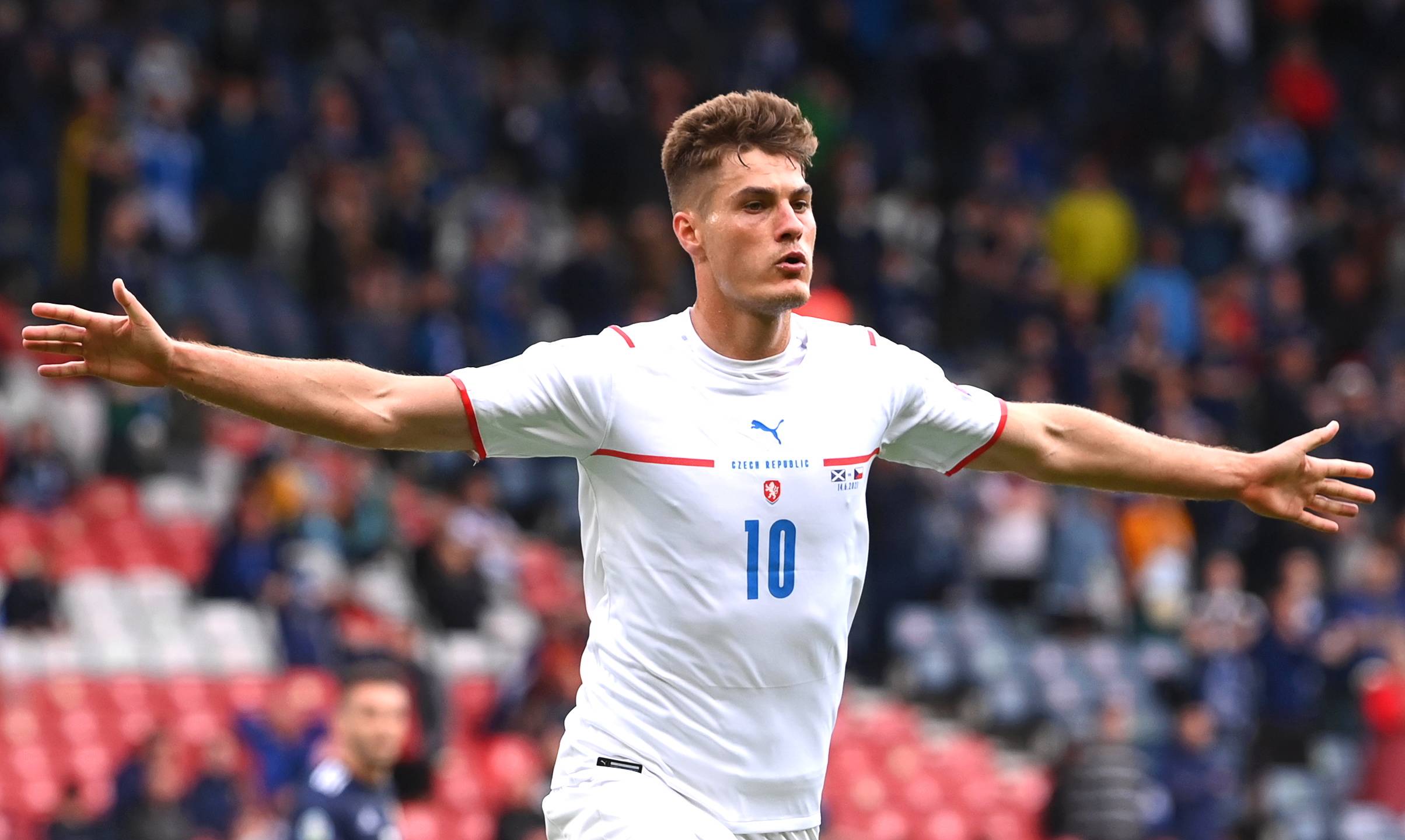 足球欧锦赛捷克胜苏格兰