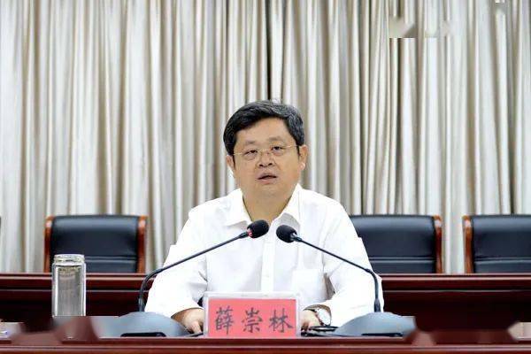 薛崇林指出,小餐饮规范提升是一项民生工程,民心工程.