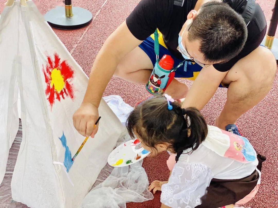 彩绘帐篷将祖国名胜创意描绘跟着馒头老师一起放肆涂鸦在帐篷上任意