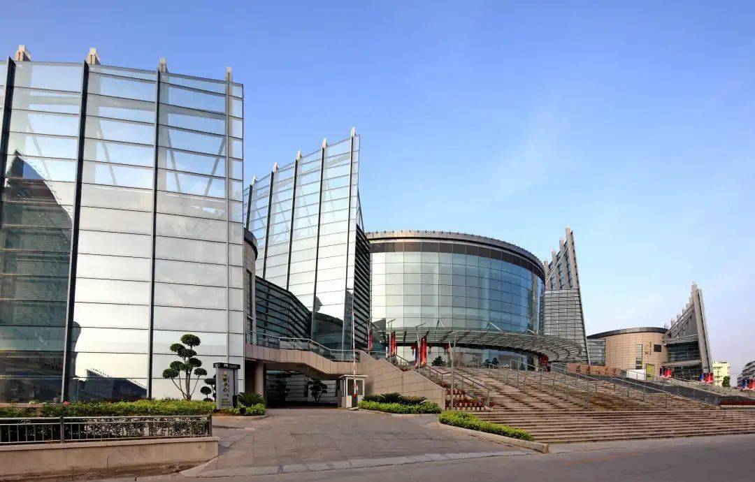 福建大剧院艺教中心丨专业场地重磅升级高端平台名师授课