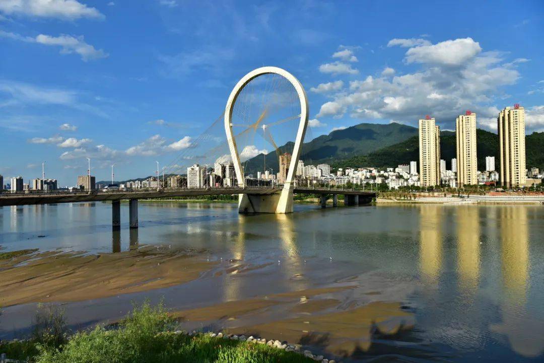 保兴走三明2021no16新征程新的三元区政府正式挂牌