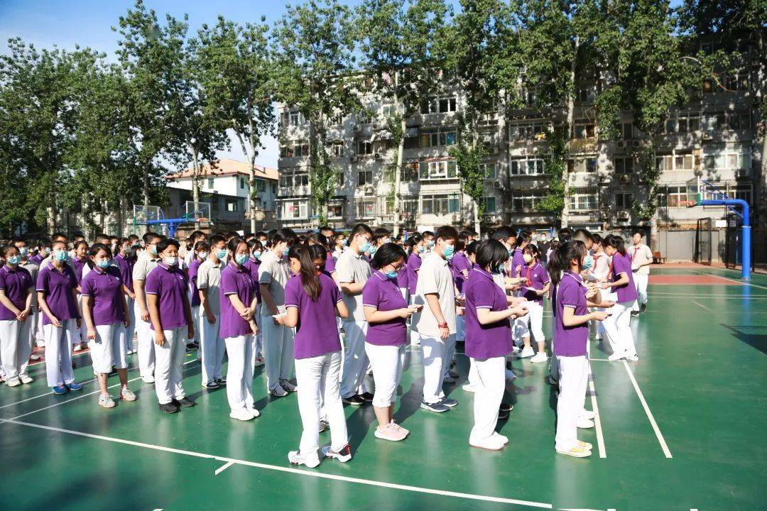 不负韶华冲刺中考北京市第三十五中学送考活动