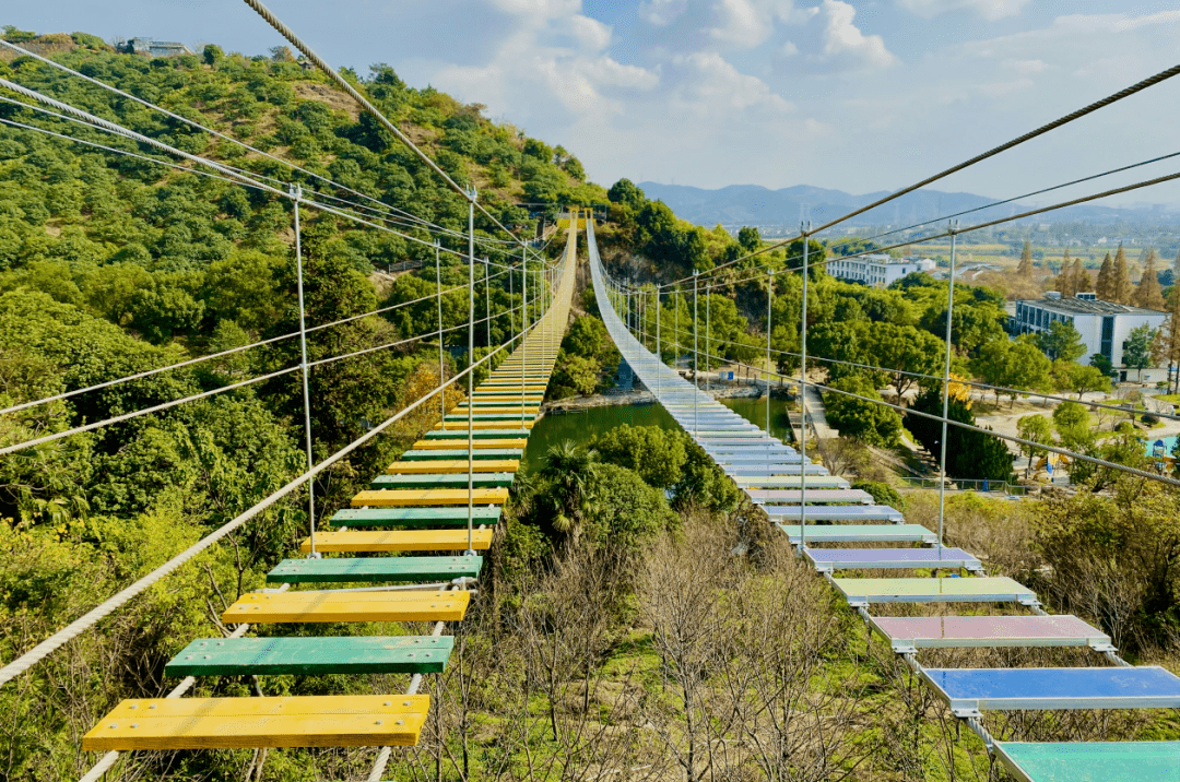国家4a级别旅游景区绿野达人谷宁波宝藏避暑新地标:√刺激的 √玩水的