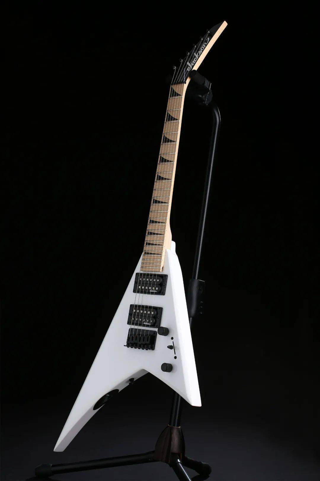 摇滚从娃娃抓起jackson67jsminion系列儿童电吉他琴国上架热售中