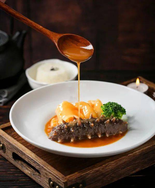 海参(位)悦轩香椒波龙赛螃蟹金陵豆瓣酥鱼葵蓉芥味小牛肉家常烧野生大