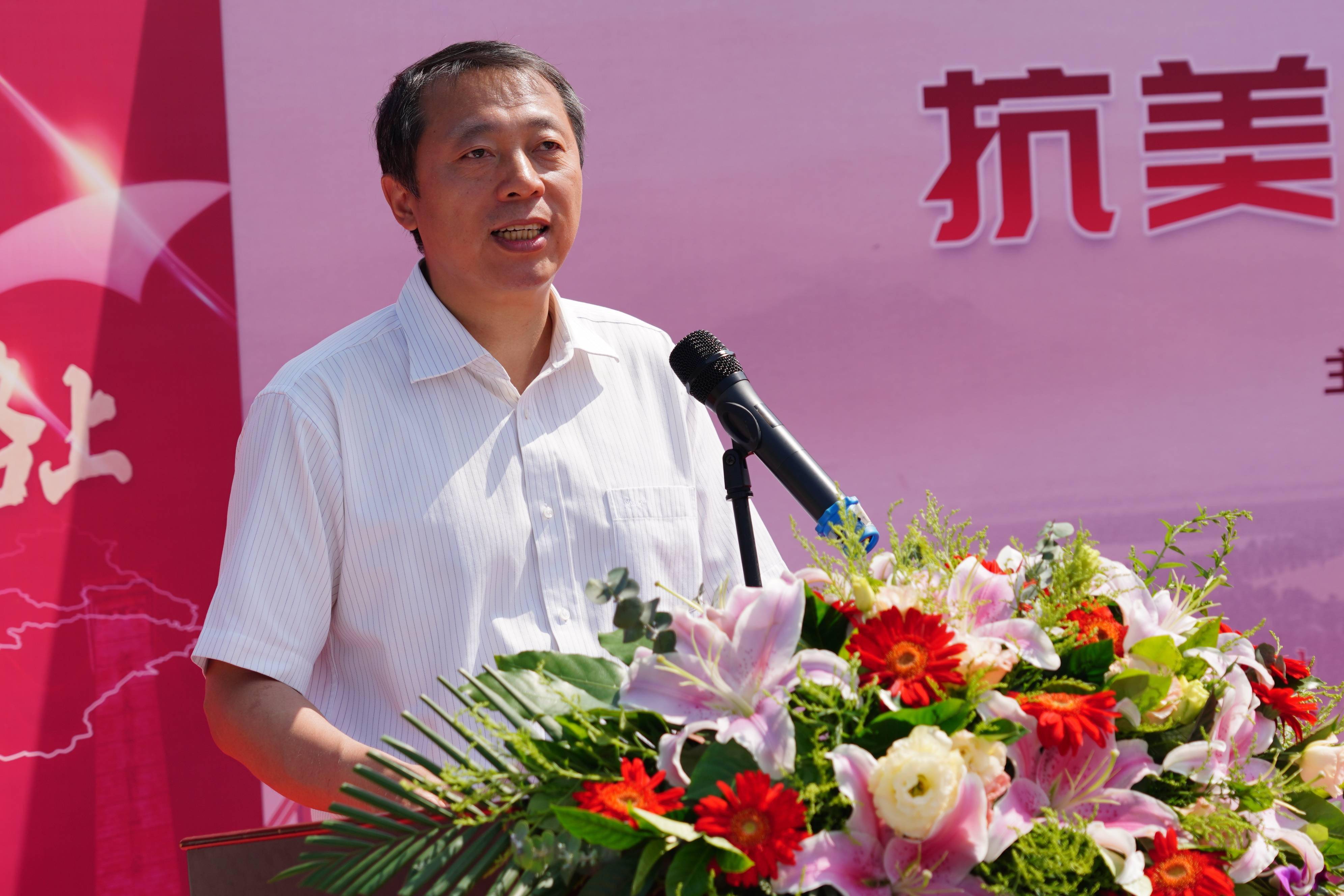 最美风景在路上重走革命路启航新征途