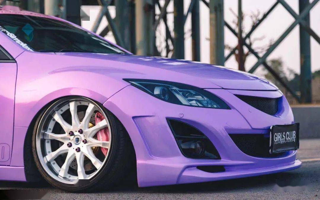 小姐姐18岁生日收到马自达睿翼这是最好的成人礼