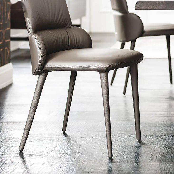 cattelan餐椅系列无冕之王