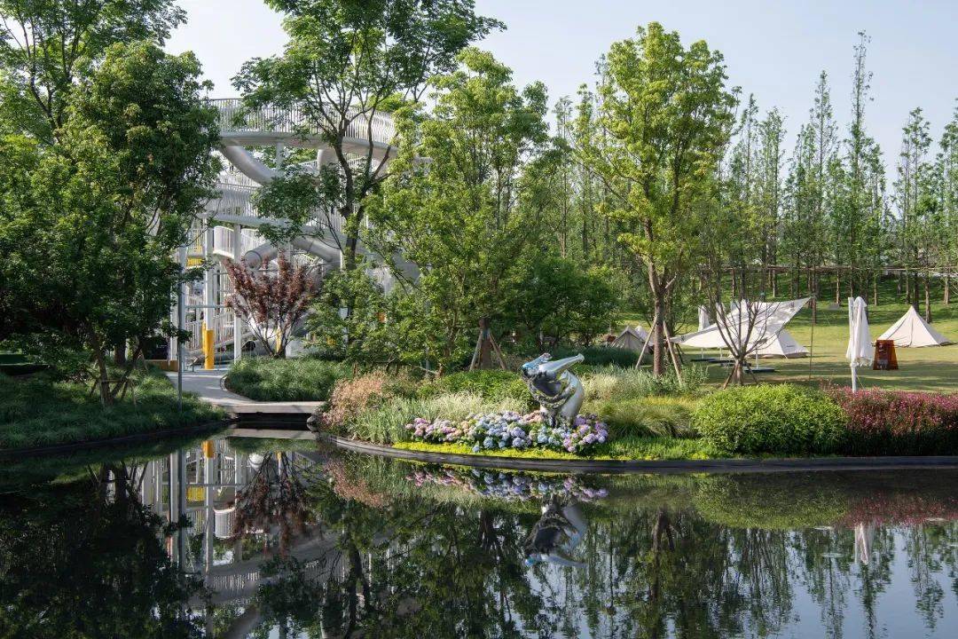 麓悦江城蘑菇乐园,玩到不想回家