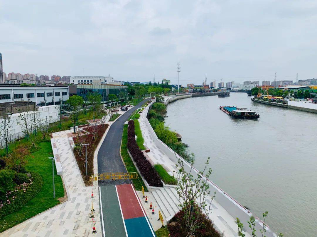 宝山母亲河焕发新面貌蕰藻浜14公里滨水步道今天贯通开放
