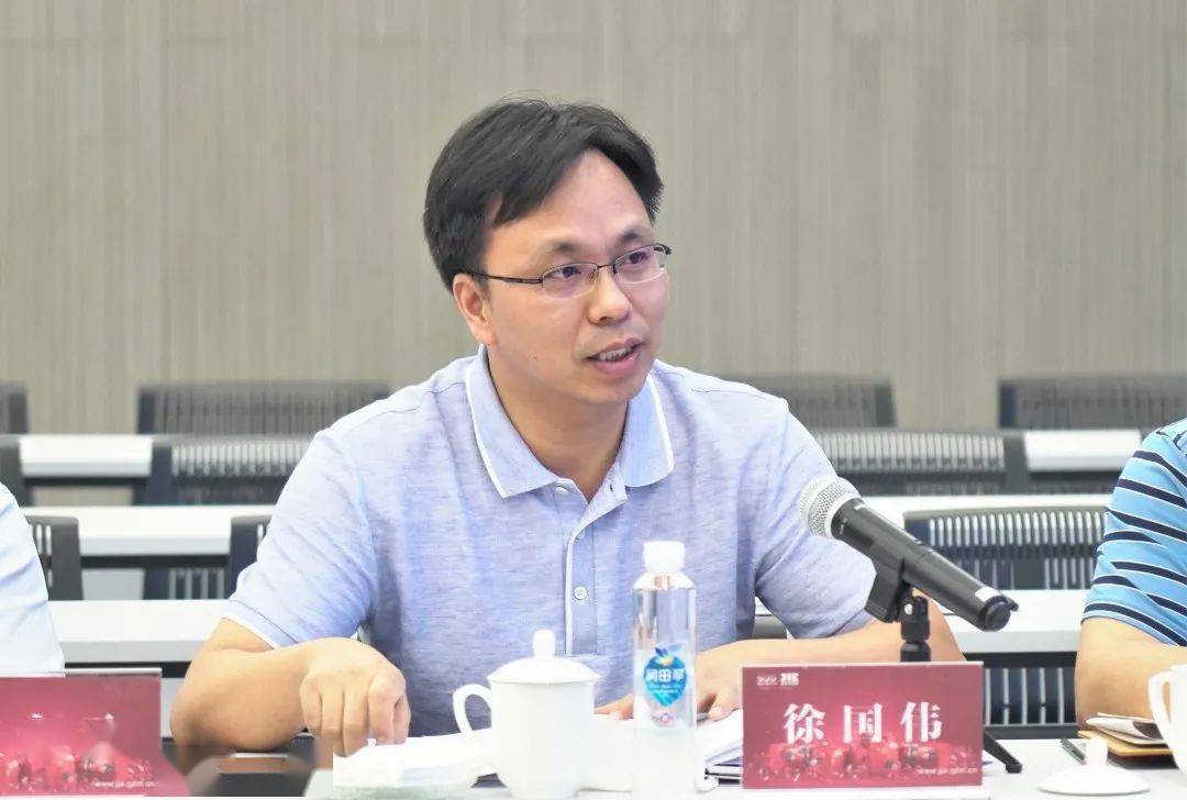 杭州市统计局副局长徐国伟就专项试点工作建议,杭州市经济发展情况,四