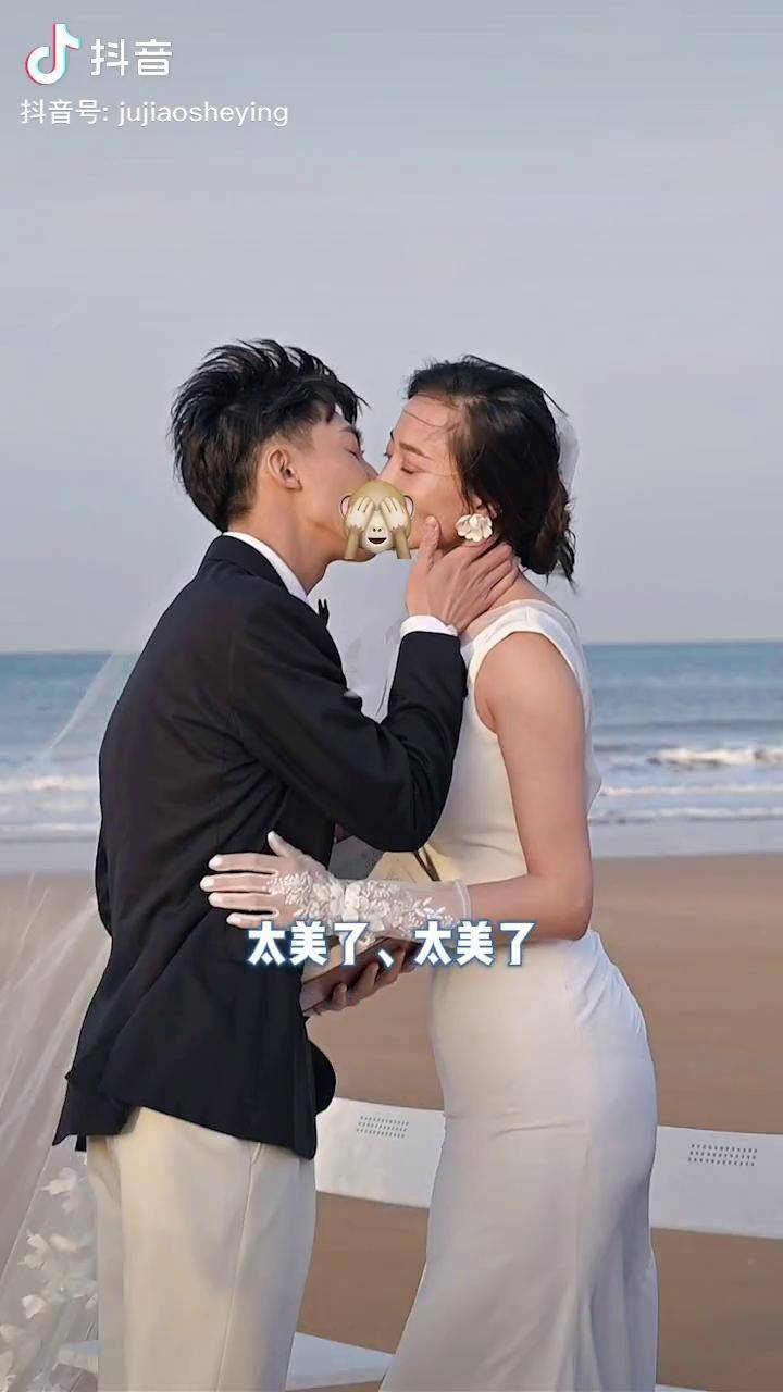 冼峻生苗苗vivi这一吻让大家久等了婚纱照青岛旅拍
