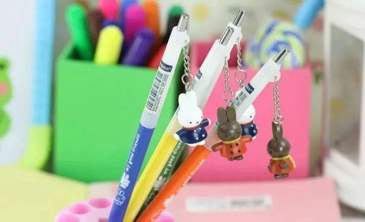 小学两元一根的「米菲」晨光笔,是你用过最早的大 IP 联名_文具