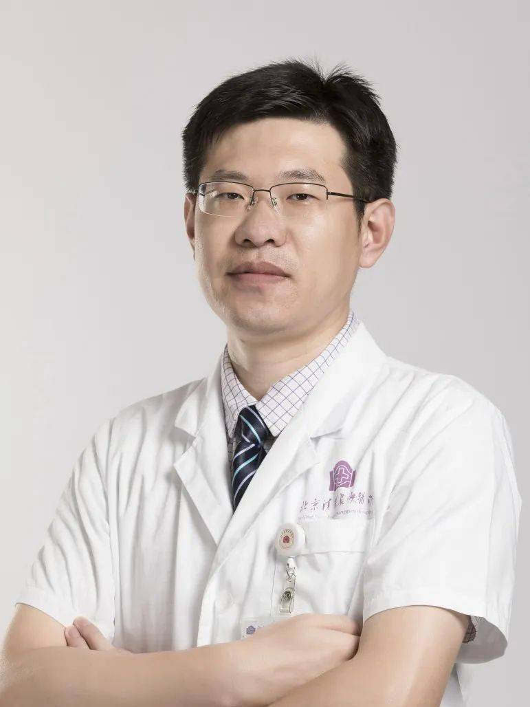 清华长庚医院代挂专家号服务院内设备操作指导，轻松应对就医的简单介绍