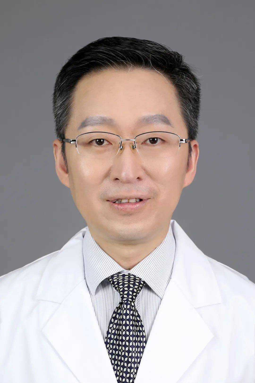 为群众办实事肝病专科门诊开诊了