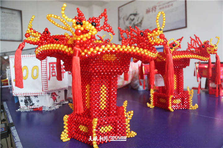 凯里市关工委举办庆祝建党一百周年党的光辉照我心灯笼创作比赛