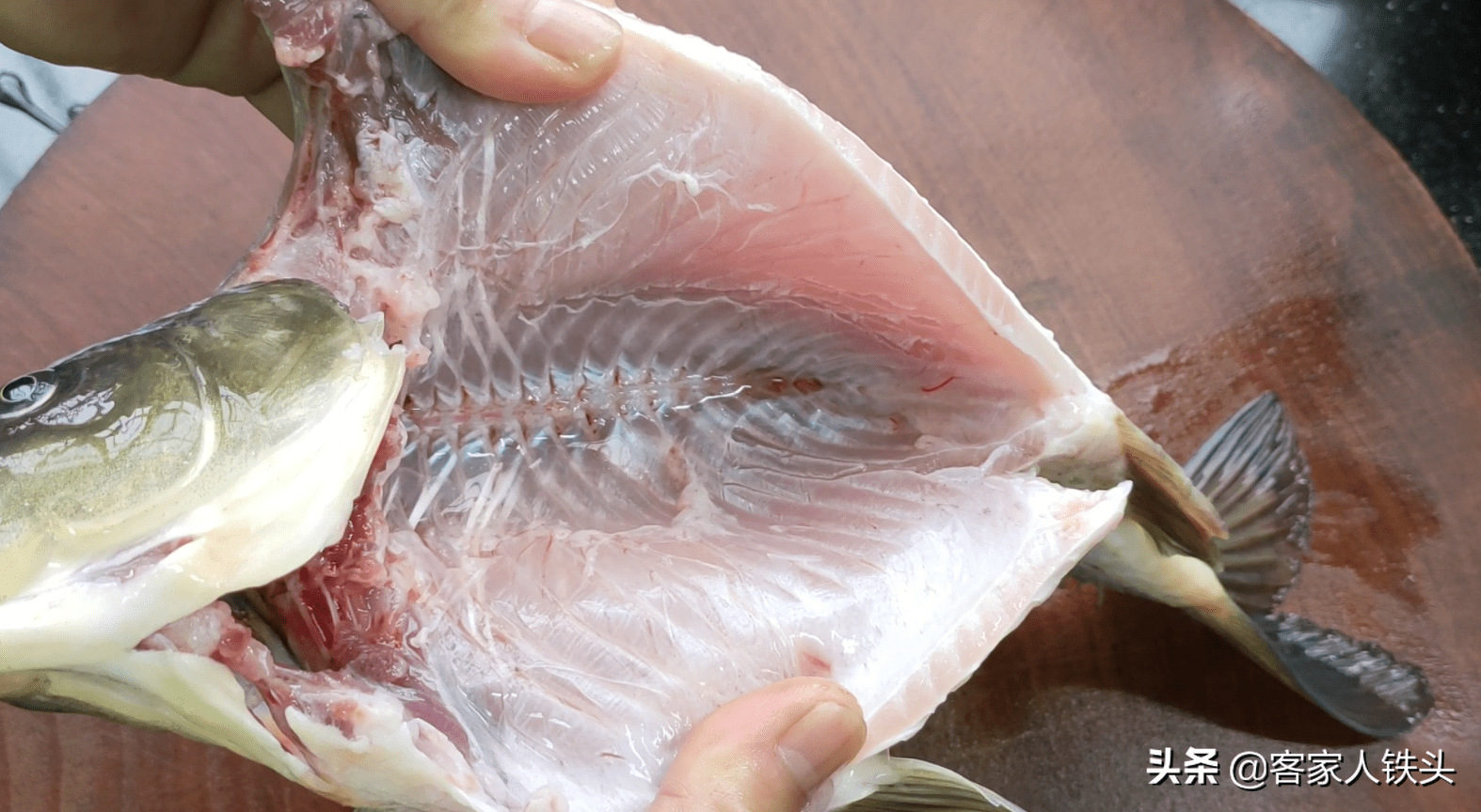 试试我家孩子一吃要2碗的营养早餐,便宜好吃_鱼肉