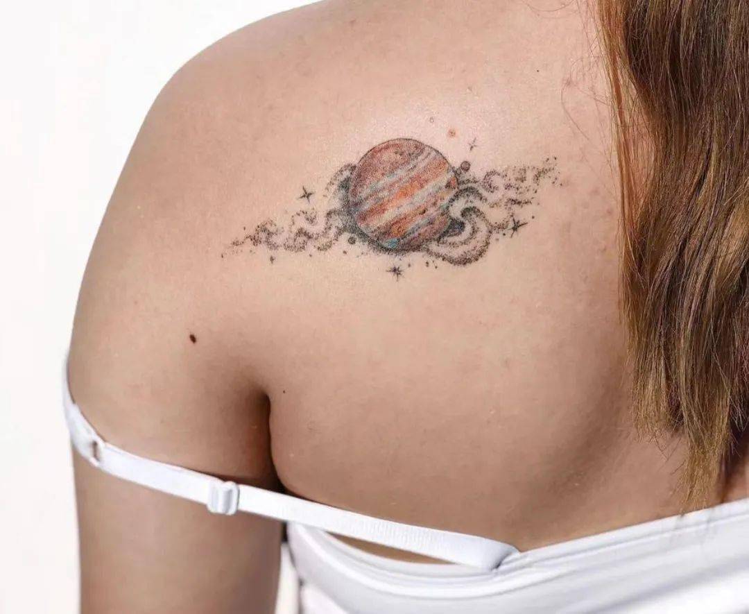 把水星纹在我们的身上太阳系八大行星之一土星太阳系八大行星之一火星