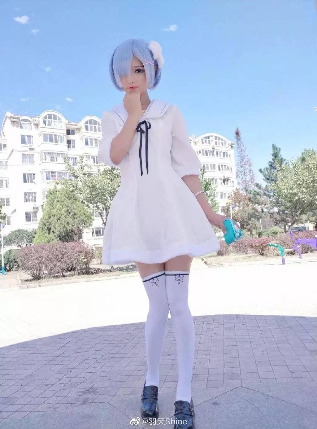 校园惊现蕾姆，你会怎么做？_Shine