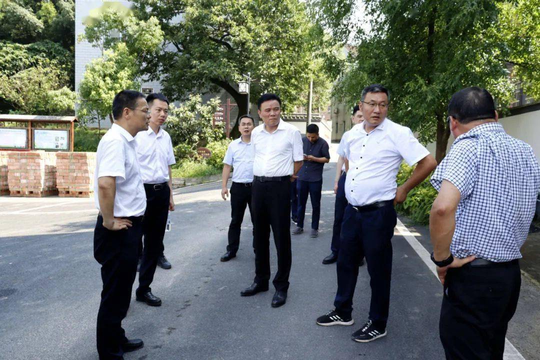 区委副书记赵立明调研临浦镇横一村美丽乡村示范村创建工作