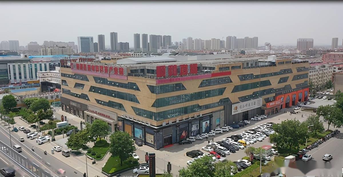探索商仓流一体化临沂商城全面转型升级