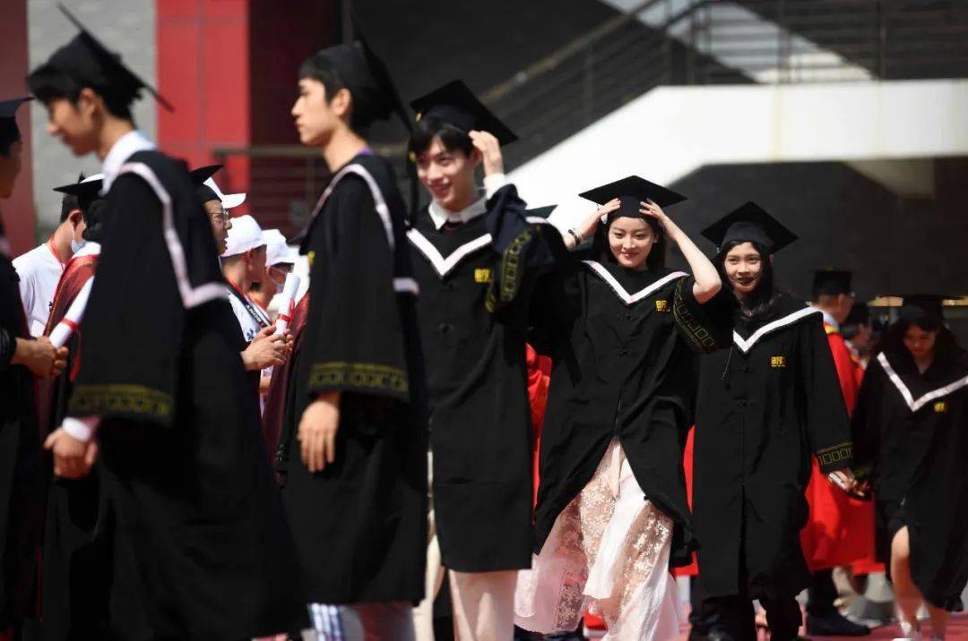 多图北京电影学院2021届学生毕业年轻电影人新生活开机了