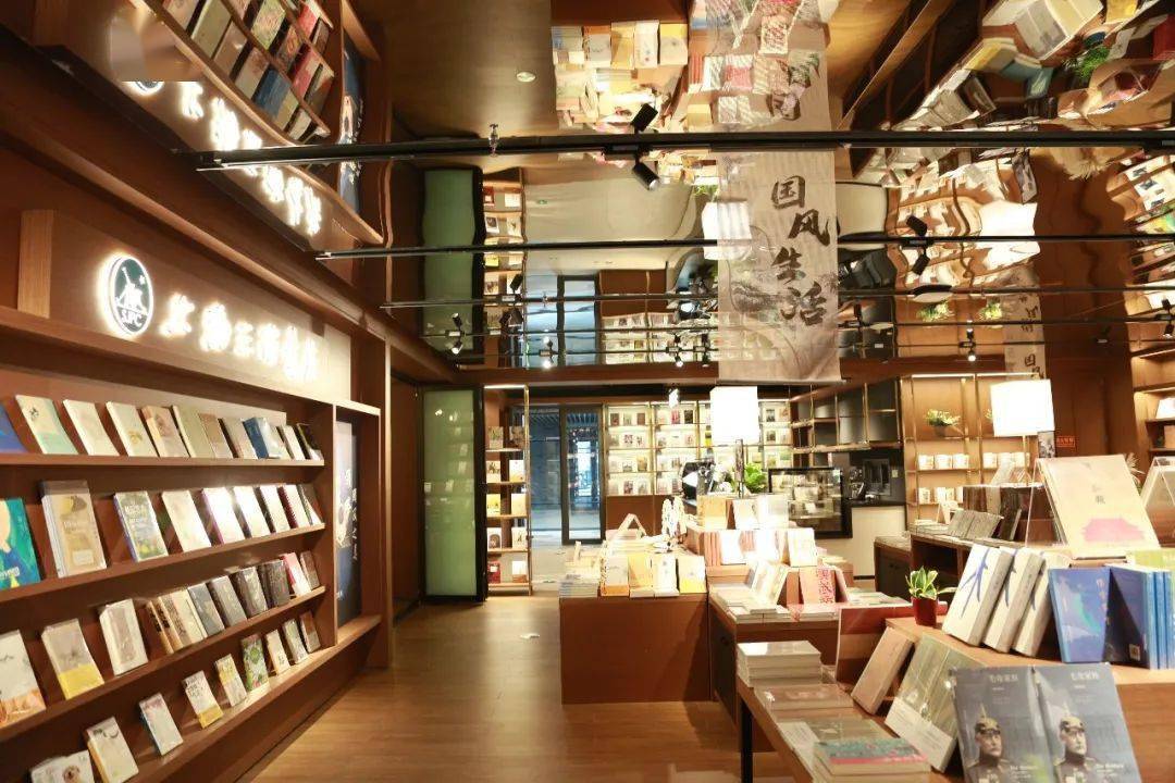 西南地区首家上海三联书店惊艳亮相磁器口