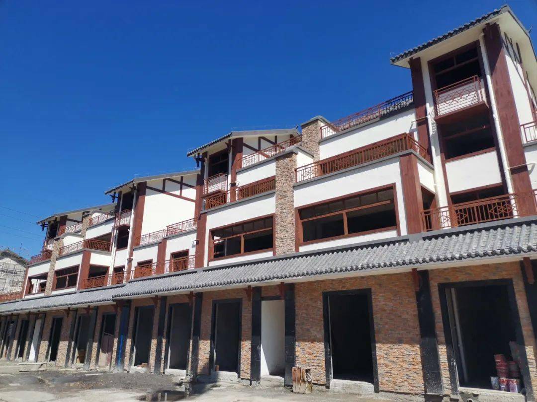 太漂亮了宜宾这个村新建12栋小洋房可住72户