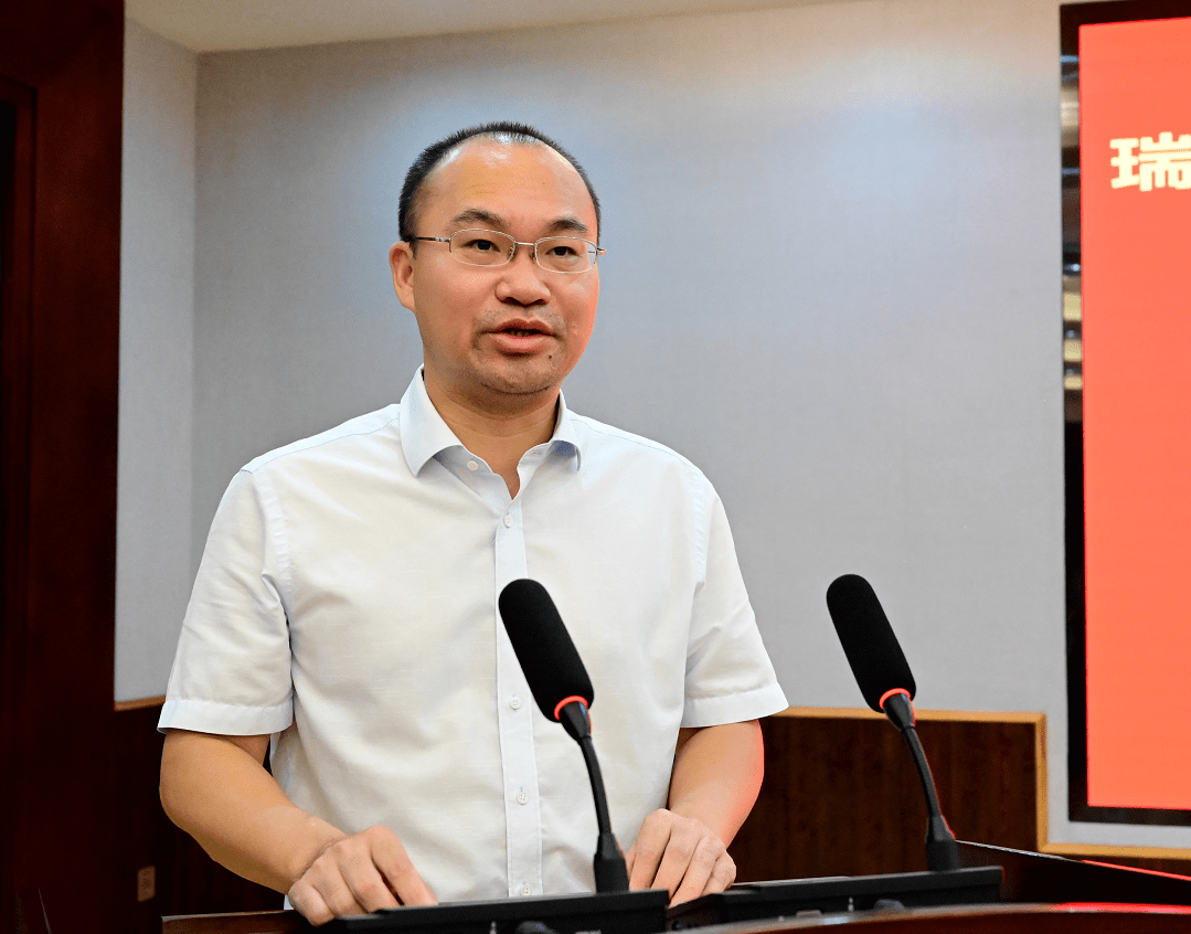 市委副书记,市长蓝贤林,中建七局副总经理,中建海峡党委副书记,总经理