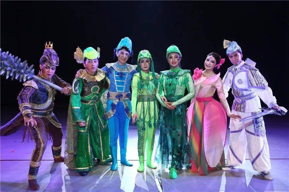 原创儿童音乐剧 《恐龙王国》,助演小演员招募集结号正式吹响!_戏剧