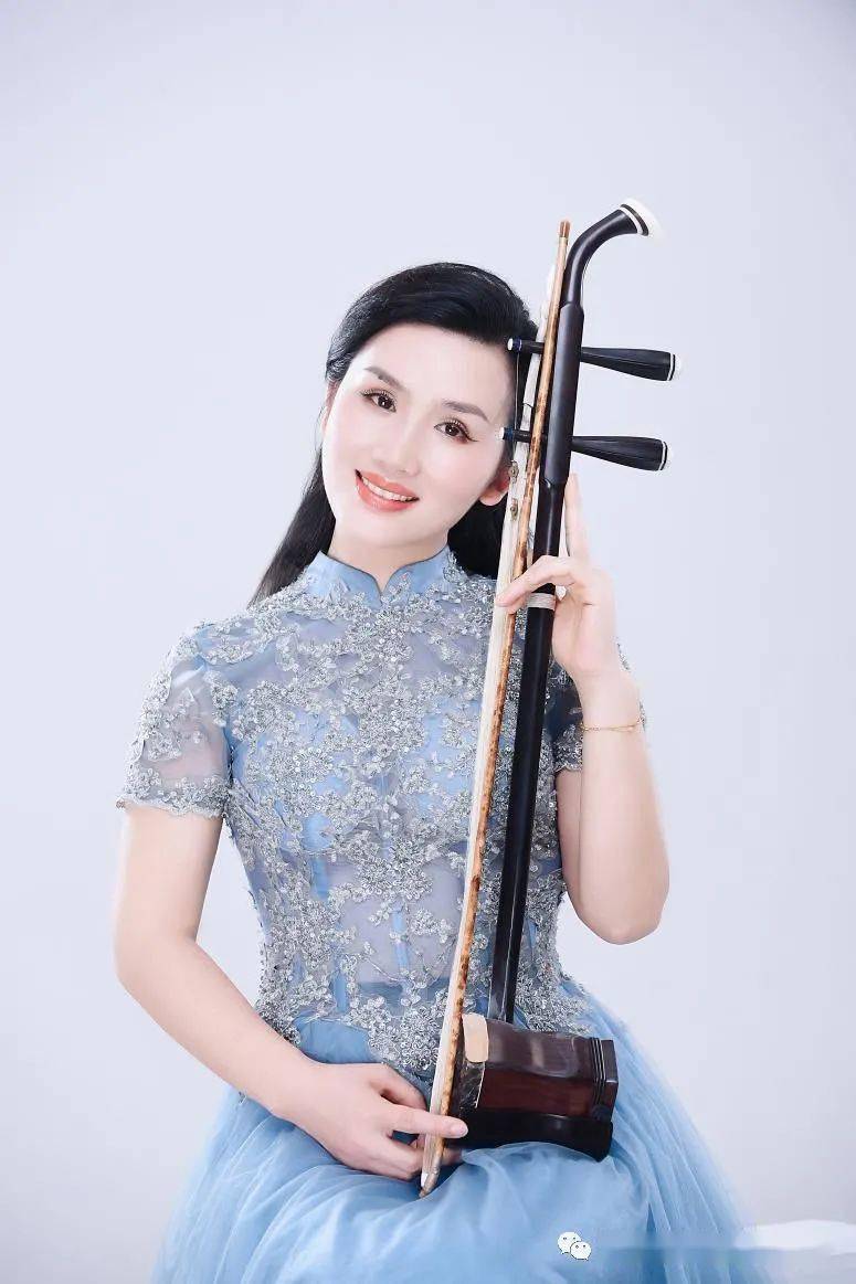 演出推荐音乐下午茶丨弦之回想黄想想二胡专场