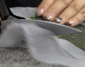 大力水手|女孩用15斤菠菜做了件衣服！网友：遇见大力水手咋办？