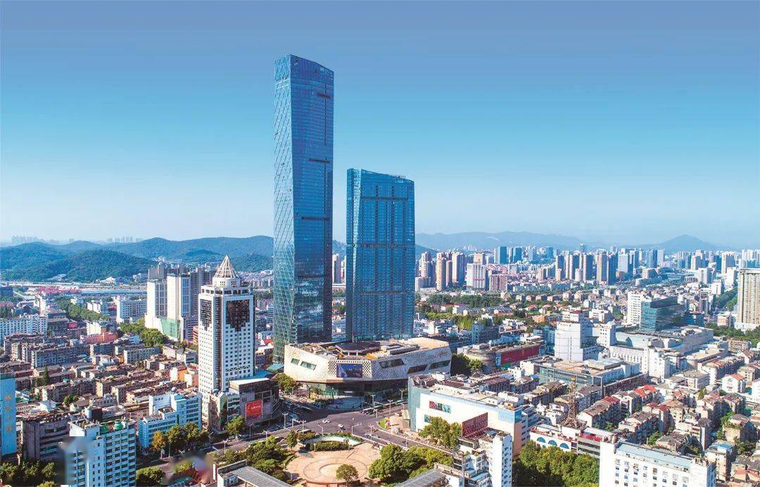 京口区扬中生态优美,气候宜人.