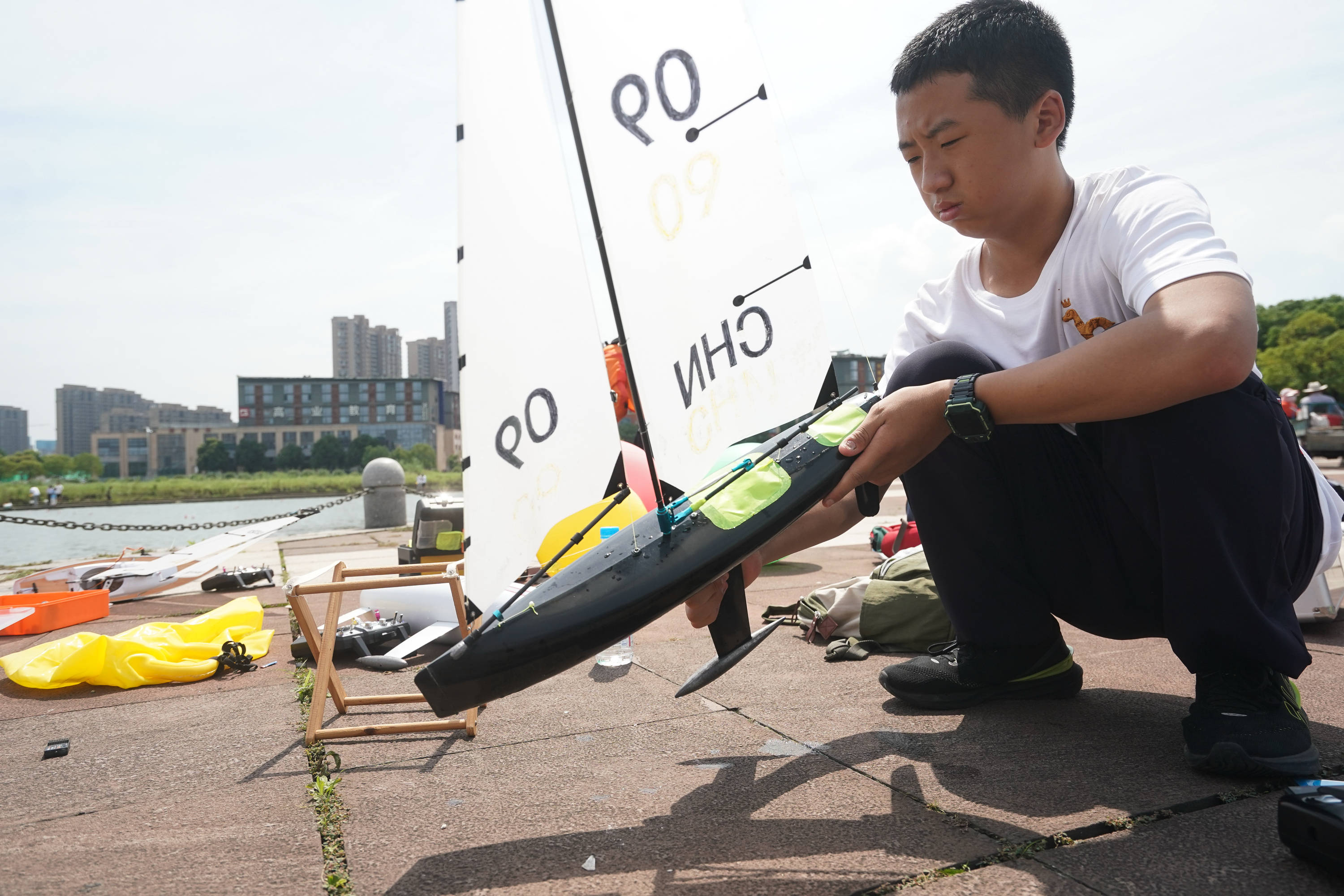 2021年江苏省青少年航海模型锦标赛在南京举行_新华社