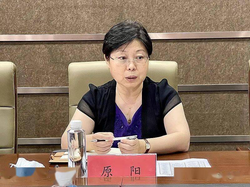 会上,原阳副市长针对辽阳面临的特色产品缺少展示和销售的渠道的现状