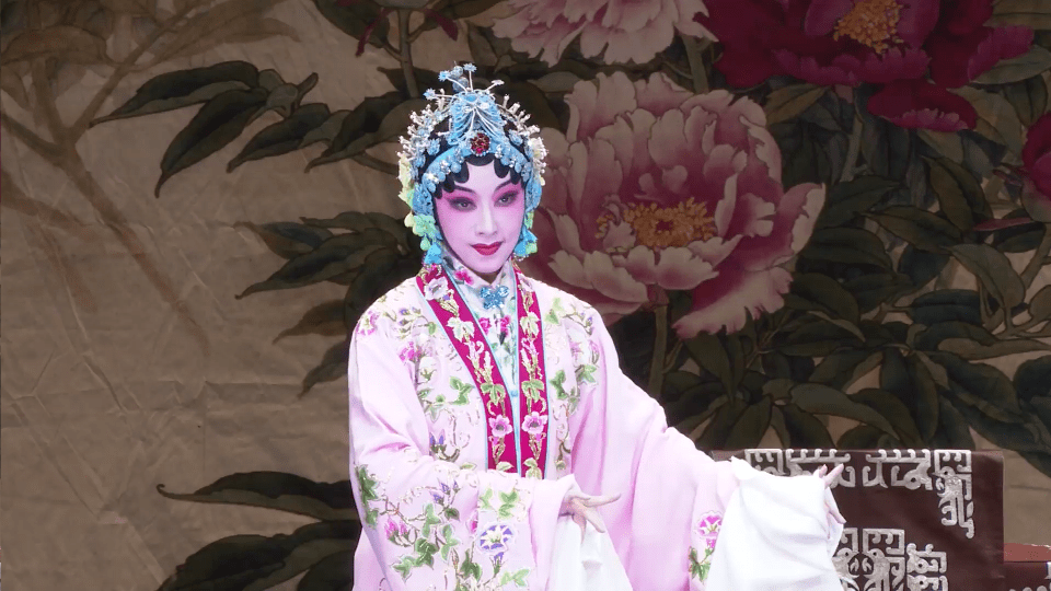 拭目以待刘红雁领衔主演勘玉钏7月10日登陆中国大戏院