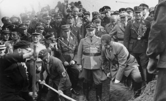 玩转经济发动二战