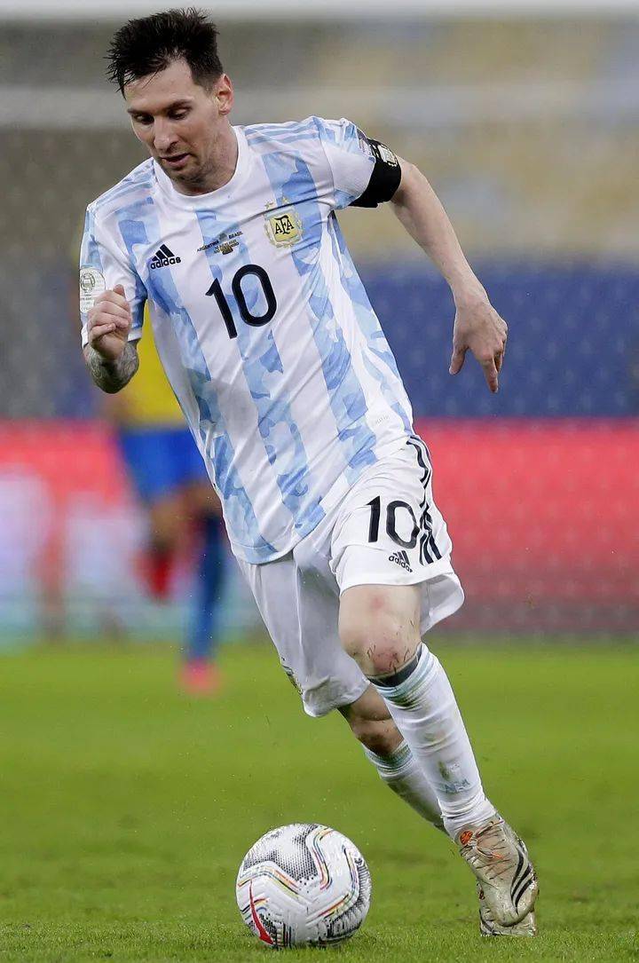 梅西的这15年:永不放弃追寻伟大