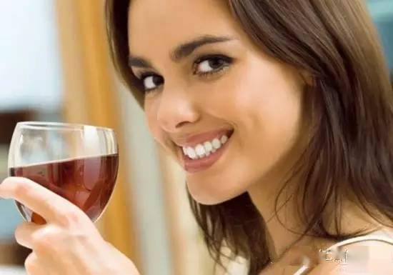Wine|你那么爱喝红酒,如何避免“红酒牙”的尴尬?
